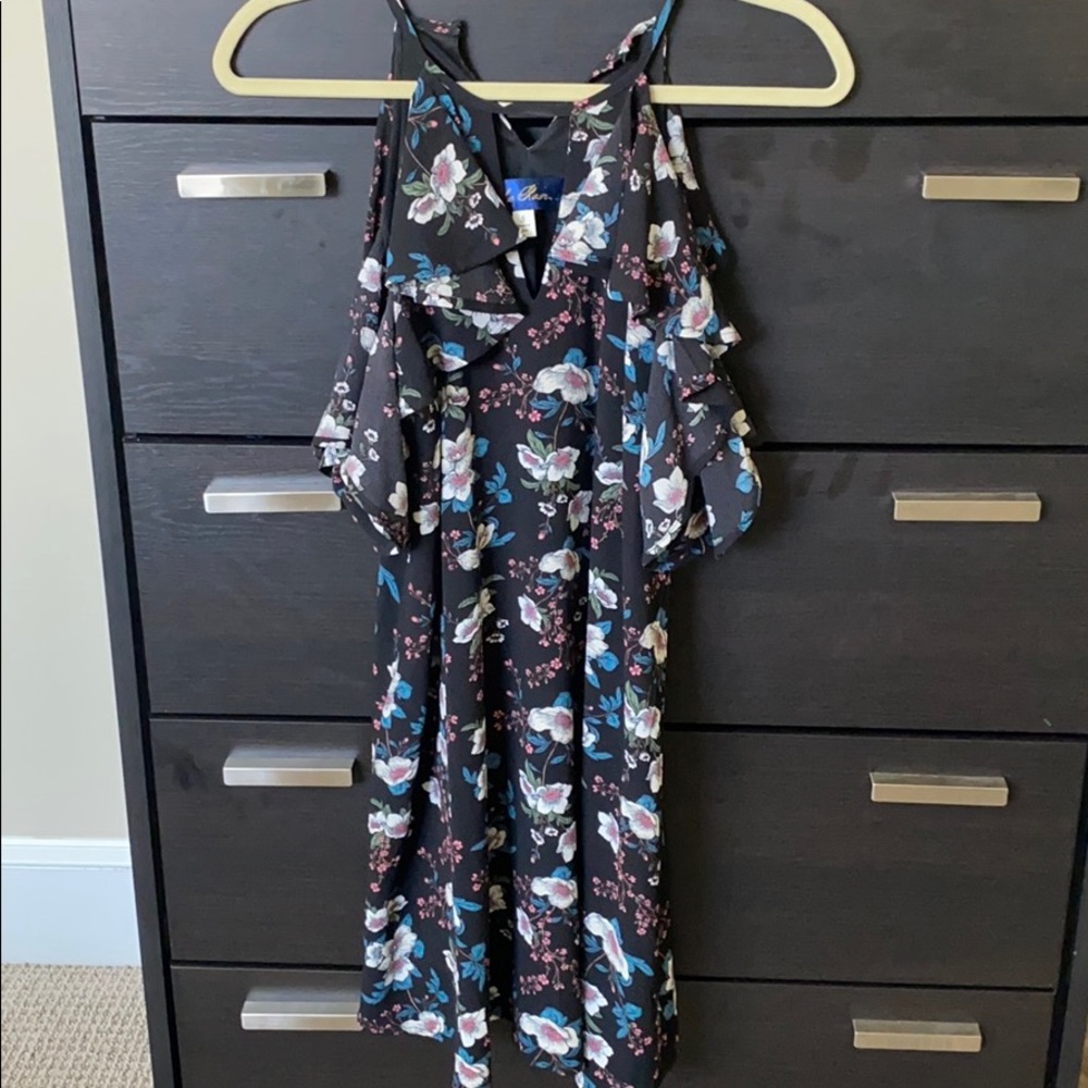 Francesca’s floral dress (size small)